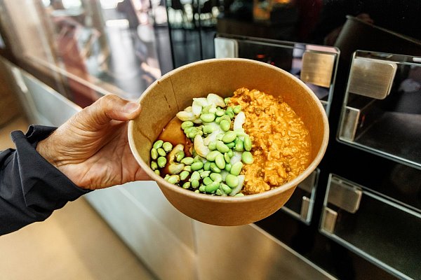 Bei Fertiggerichten ist es schwieriger, die Kontrolle über die Inhaltsstoffe zu behalten. (Symbolbild) - © Markus Scholz/dpa