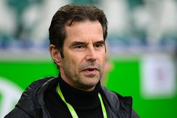 VfL-Boss Ralf Kellermann: Wer wird der neue Chefcoach? - © Swen Pförtner/dpa