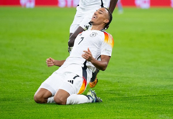 Matchwinner Jamie Leweling traf zweimal ins Tor, ein Treffer zählte. - © Sven Hoppe/dpa