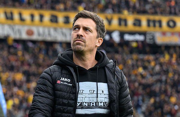 Dynamo-Trainer Stamm hatte auch auf die Unterstützung der Fans gesetzt. - © Robert Michael/dpa