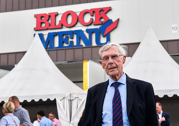 Zur Eugen Block Holding gehören 18 Unternehmen mit rund 2.800 Mitarbeitern. (Archivbild) - © Marcus Golejewski/dpa