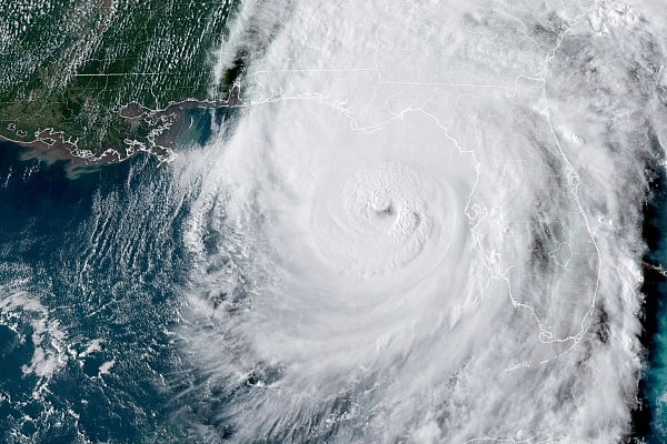 Hurrikan «Helene» hatte vor der Westküste des US-Bundesstaates Florida an Stärke gewonnen. - © Uncredited/National Oceanic and Atmospheric Administration/AP/dpa
