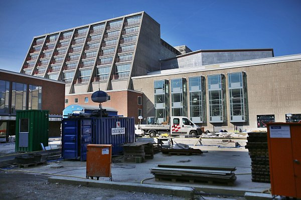 Die Sanierung der Kölner Oper kostet mehr als die gesamte Hamburger Elbphilharmonie. (Archivbild) - © picture alliance / dpa
