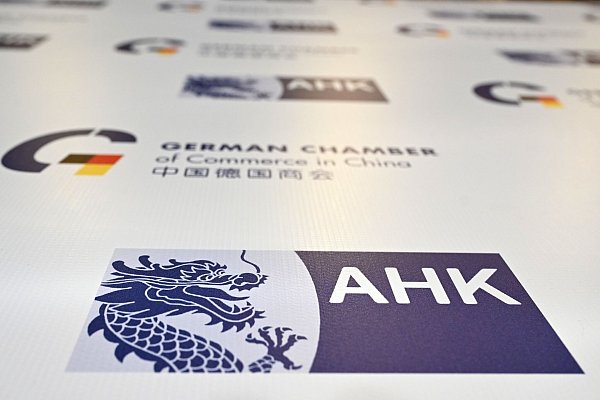 Innovation ist für deutsche Firmen in China ein Kernthema. (Symbolbild) - © Johannes Neudecker/dpa