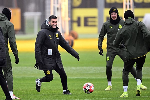 Nuri Sahin war im Training selbst am Ball aktiv. - © Federico Gambarini/dpa