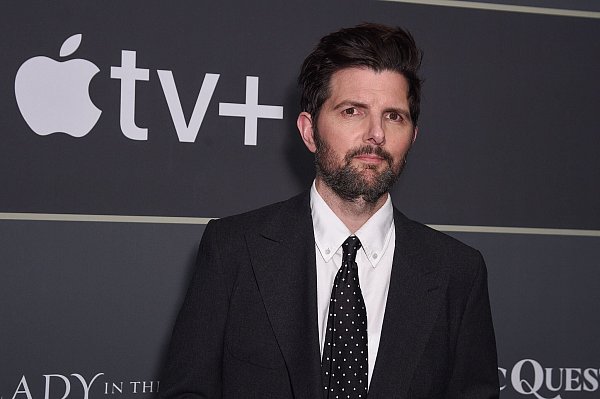 Adam Scott spielt die Hauptrolle in «Severance». (Archivbild) - © Richard Shotwell/Invision via AP/dpa