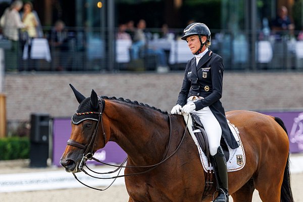 Ingrid Klimke zeigte bei der EM keinen guten Auftritt. - © Stefan Lafrentz/dpa