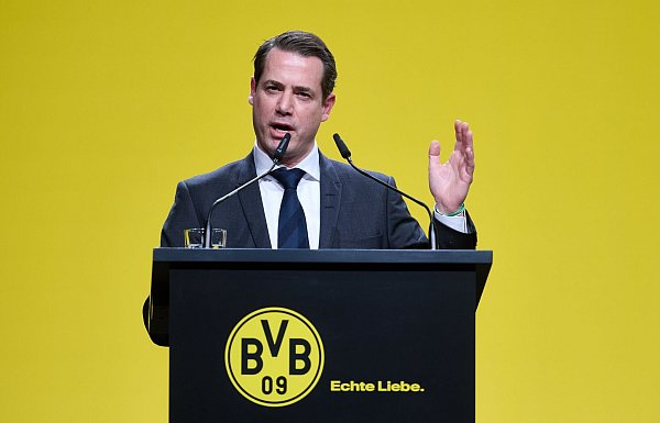Lars Ricken möchte den Vertrag mit Sebastian Kehl verlängern. - © Bernd Thissen/dpa