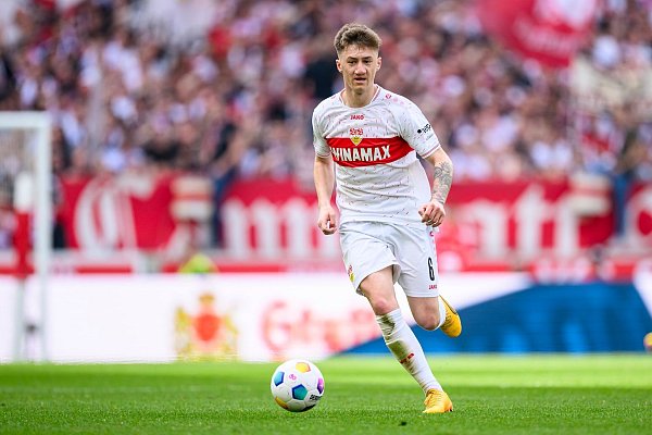 Der Stuttgarter steht erstmals im Aufgebot der A-Nationalmannschaft. - © Tom Weller/dpa