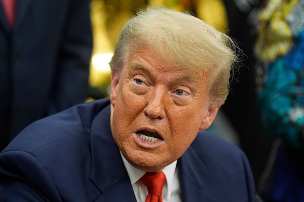 Ein Friedensstifter? US-Präsident Trump hält sich selbst für einen ausgezeichneten Nobelpreisträger. (Archivbild) - © Manuel Balce Ceneta/AP/dpa