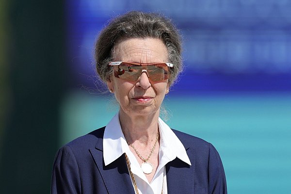 Prinzessin Anne gilt als sehr humorvoll - genau wie ihr Vater. (Archivbild) - © Rolf Vennenbernd/dpa