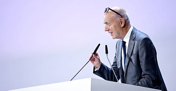 Steht vor seiner zweiten Amtszeit als DFB-Präsident: Bernd Neuendorf (Archivfoto) - © Britta Pedersen/dpa