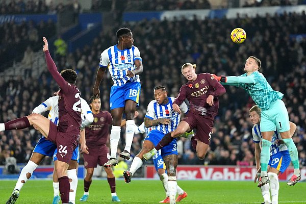 Brighton & Hove Albion gelingt gegen Manchester City eine Überraschung. - © Adam Davy/PA Wire/dpa