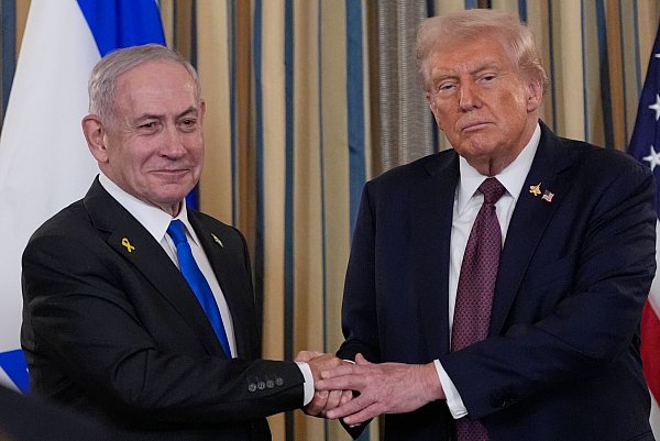 Netanjahu hatte dem Friedensplan von Trump bereits zugestimmt (Archivbild) - © Alex Brandon/AP/dpa