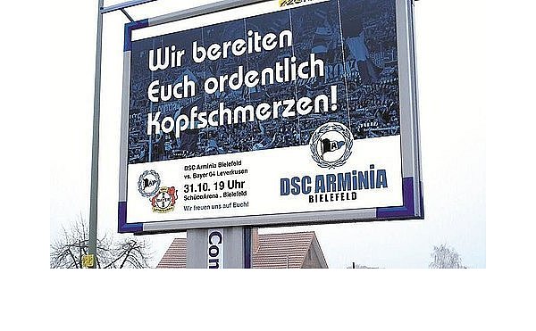 Arminia wirbt mit Kopfschmerz-Plakat

in Leverkusen - © Arminia