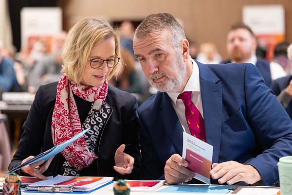 Katja Wolf und Steffen Schütze sind Vorsitzende des BSW-Landesverbands Thüringen. - © Michael Reichel/dpa