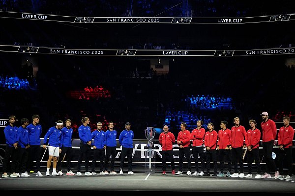 In San Francisco stehen sich beim Laver Cup Team Europa und Team Welt gegenüber. - © Jeff Chiu/AP/dpa