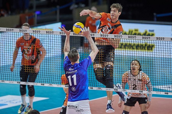 Tobias Krick holt viele Punkte für seine Teams. - © Joerg Carstensen/dpa