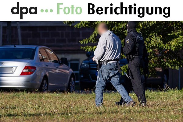 Der Ermittlungsrichter am BGH entscheidet über die Untersuchungshaft. - © Philipp von Ditfurth/dpa
