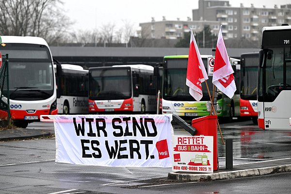 In diesem Jahr gab es zahlreiche Streiks im NRW-Nahverkehr für eine Gehaltserhöhung. - © dpa