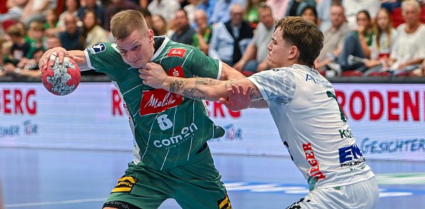 In seinen ersten Bundesliga-Minuten zahlte Karolis Antanavicius Lehrgeld. Beim Saisonauftakt gegen Göppingen wurde er früh ausgewechselt - und kam beeindruckend zurück. - © Angela Metge