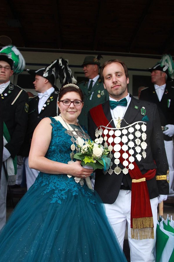 Abteilung St. Vitus: Die Majestäten Rainer und Jenny Dähling. - © Katrin Schubert