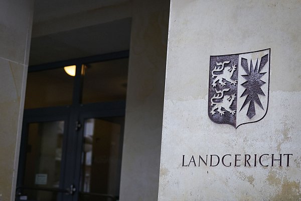 Ob das Likör seinen Namen behalten darf oder nicht hat nun das Landesgericht Kiel entschieden. - © Christian Charisius/dpa