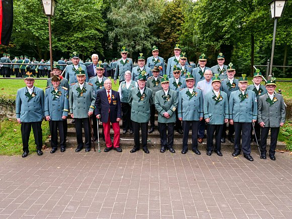 Altersjubilare: Sie sind dem Schützenwesen in Paderborn bereits seit 50 Jahren and länger treu. - © Ralph Meyer