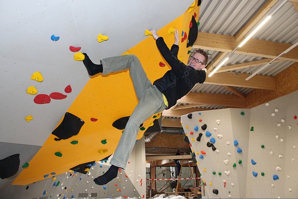 In der Kletterhalle Brakel geht es für Klein und Groß hoch hinaus. - © Manuela Puls