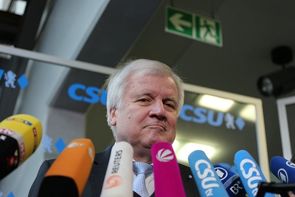 Home is where the Horst is: Ausgerechnet Horst Seehofer soll deutscher Heimatminister werden. - © picture alliance/Pacific Press Agency