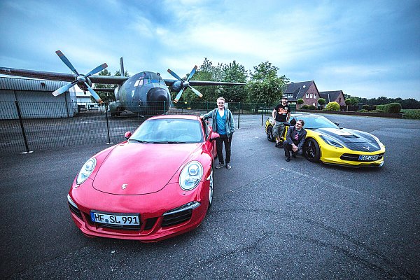 Organisatoren: Marvin Ladage, Marcel Wiechmann, Stefan Ladage (v. l.) laden zur European Supercars Championship 2015; Die Sportwagen-Rallye startet mit 500 Fahrzeugen und macht unter anderem Halt im Lenkwerk Bielefeld. - © Privat