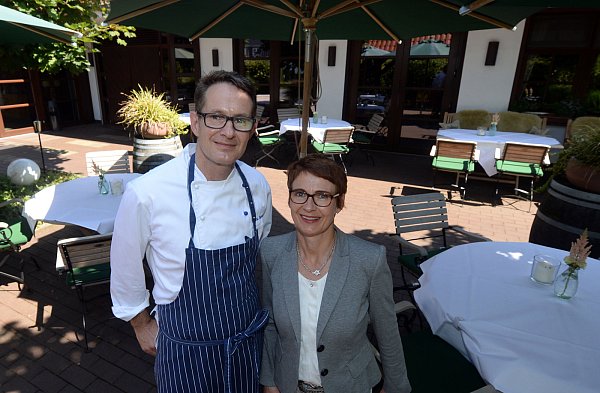 Familienunternehmen: Frank Spieker und seine Schwester Beate leiten das Restaurant. - © Marc Köppelmann