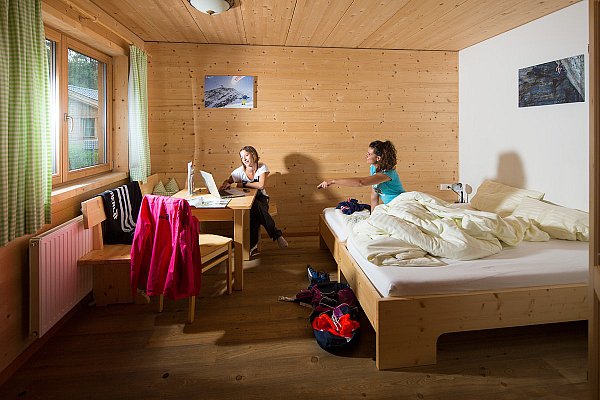 Hier übernachten die Gewinner: In einem gemütlichen Doppelzimmer der AREA 47. - © Jens Klatt