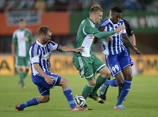 Neuzugang: Brian Behrendt, hier noch im Trikot von Rapid Wien. - © picture alliance / dpa