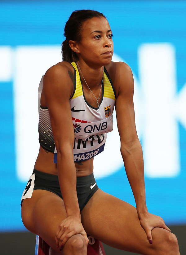 Die Paderborner Sprinterin Tatjana Pinto bei der WM in Doha. - © Reuters