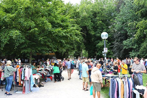 Der "Kiezklüngel" lockte auch im vergangenen Jahr viele Besucher in den Weberei-Park. - © rw-system