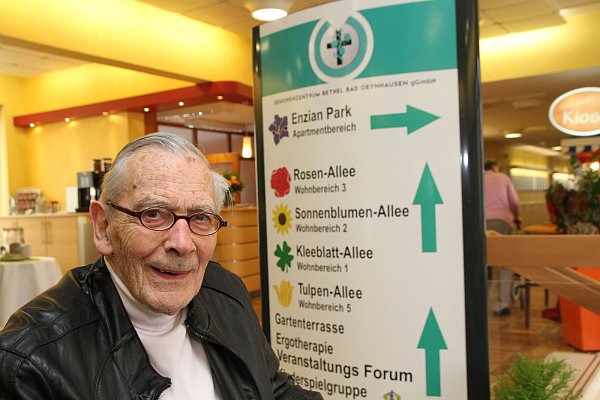 Gut aufgenommen: Vollkommen zufrieden ist Dr. Carl Hellmut Boehncke, der im Seniorenzentrum Bethel sein Zuhause gefunden hat.