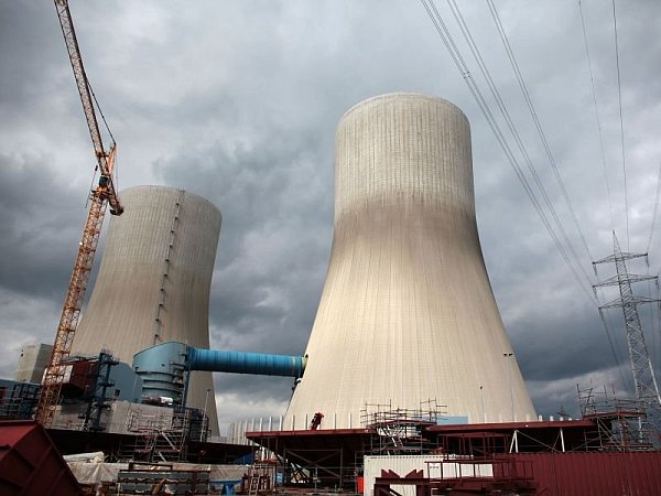 Die Kühltürme des RWE-Kohlekraftwerkes Westfalen fotografiert am 1. Juni 2012 in Hamm. - © ARCHIVFOTO: DPA