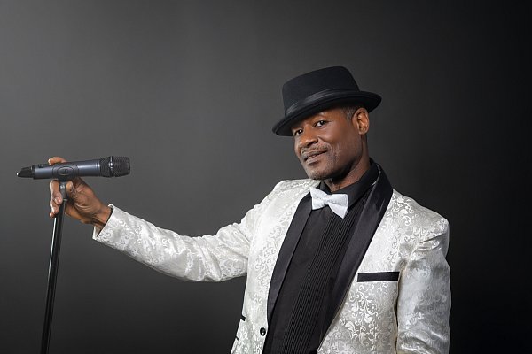 Charles Johnson gilt als erfahrener Bühnen- und Studiosänger. - © Charles Johnson
