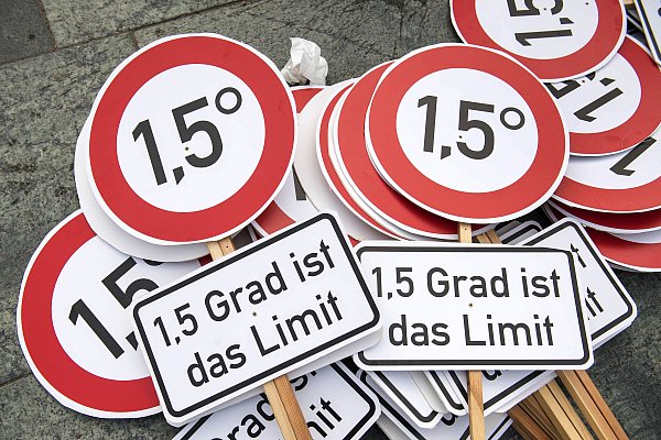 Schon in seiner ersten Amtszeit hat Trump gezeigt, dass Klimaschutz für ihn keine Priorität hat. - © epd