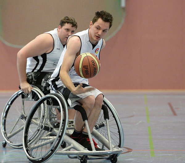 Steffen Rundholz (r.) steuerte 17 Punkte bei. - © FOTO: MK