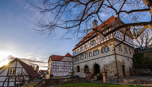 Platz 6: Das Warburger Rathaus. - © Archivfoto: Karl Heinz Wiemers