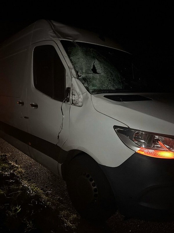 Beschädigter Mercedes Sprinter - © Bielefeld