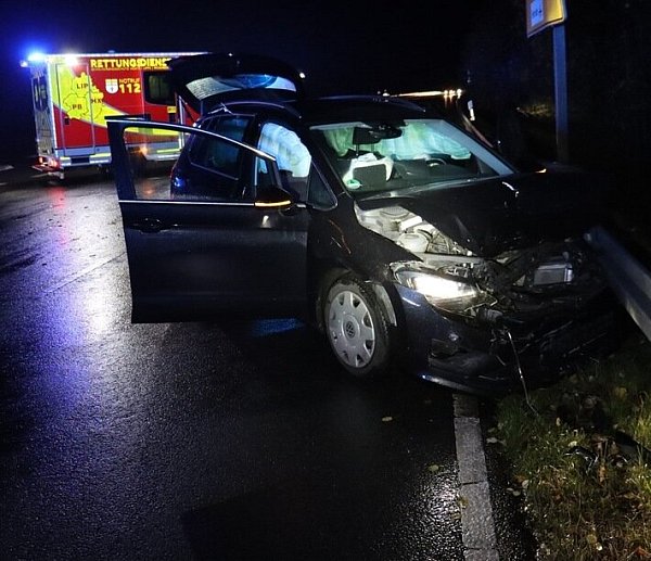 Der Golf war nicht mehr fahrbereit. - © Höxter