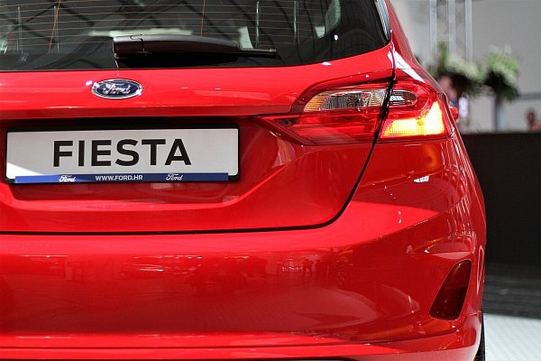 Obwohl der Ford Fiesta nicht mehr produziert wird, bleibt er weiterhin ein wichtiger Bestandteil auf NRWs Straßen. - © Symbolbild: Pixabay