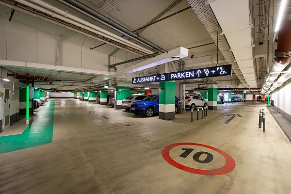 Die Tiefgarage Königsplatz bietet den Libori-Besuchern eine Möglichkeit zum Parken. - © Niklas Tüns