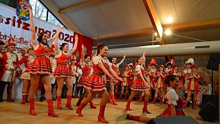 Bad Driburg: Närrische Herrensitzung der KG Rot-Weiße Garde