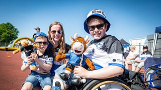 Arminis Sommerfest am 1. Mai auf dem Gelände der Schüco-Arena