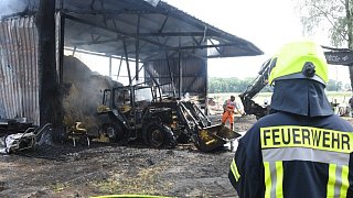 Großbrand einer Remise an der Kölkebecker Straße in harsewinkel