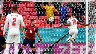 England versöhnt Fans mit dem Gruppensieg
